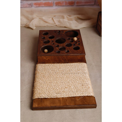 Cat Scratcher: Sisal Rope, Ball Hunt Toy, Cat game